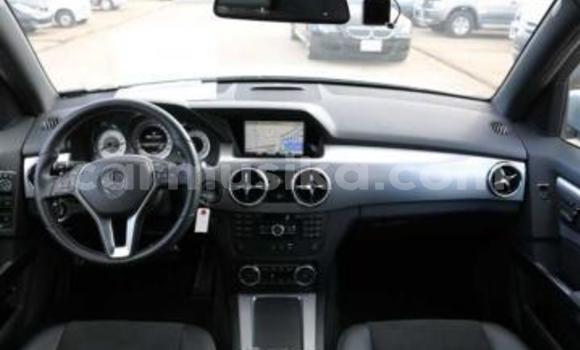 Tenga Tsaru Mercedes‒Benz GLK–Class Sirivha Mota in Beitbridge in Matabeleland South Tenga Tsaru Mercedes‒Benz GLK–Class Sirivha Mota in Beitbridge in Matabeleland South