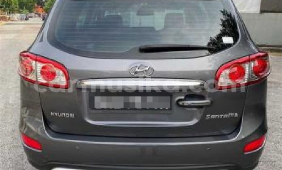 Tenga Tsaru Hyundai Santa Fe Nhema Mota in Beitbridge in Matabeleland South Tenga Tsaru Hyundai Santa Fe Nhema Mota in Beitbridge in Matabeleland South