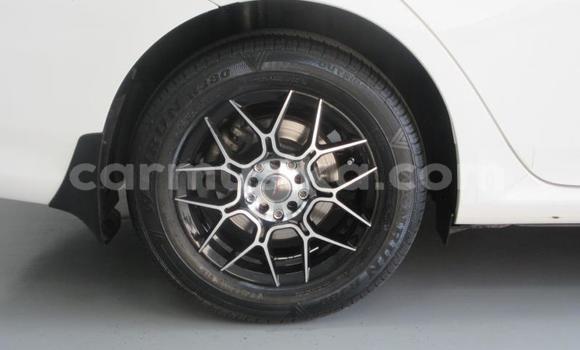 Nunua Ilio tumika Toyota Corolla Nyeupe Gari ndani ya Beitbridge nchini Matabeleland Kusini Nunua Ilio tumika Toyota Corolla Nyeupe Gari ndani ya Beitbridge nchini Matabeleland Kusini