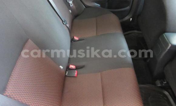 Nunua Ilio tumika Toyota Corolla Nyeupe Gari ndani ya Beitbridge nchini Matabeleland Kusini Nunua Ilio tumika Toyota Corolla Nyeupe Gari ndani ya Beitbridge nchini Matabeleland Kusini