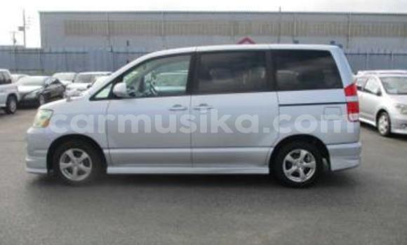 Tenga Tsaru Toyota Noah Sirivha Mota in Beitbridge in Matabeleland South Tenga Tsaru Toyota Noah Sirivha Mota in Beitbridge in Matabeleland South