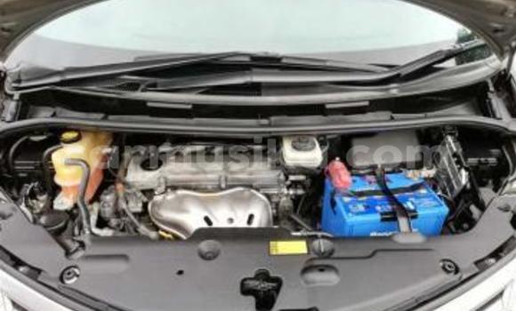 Nunua Ilio tumika Toyota Previa Fedha Gari ndani ya Beitbridge nchini Matabeleland Kusini Nunua Ilio tumika Toyota Previa Fedha Gari ndani ya Beitbridge nchini Matabeleland Kusini