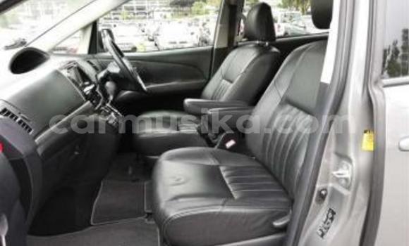 Nunua Ilio tumika Toyota Previa Fedha Gari ndani ya Beitbridge nchini Matabeleland Kusini Nunua Ilio tumika Toyota Previa Fedha Gari ndani ya Beitbridge nchini Matabeleland Kusini