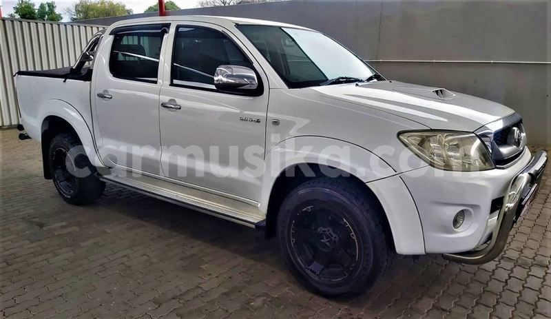 Big with watermark toyota hilux bulawayo bulawayo 24594