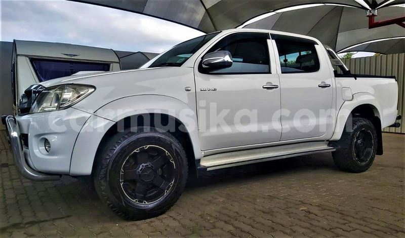 Big with watermark toyota hilux bulawayo bulawayo 24594