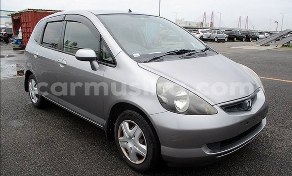 Buy Used Honda Fit Silver Car in Beitbridge in Matabeleland South