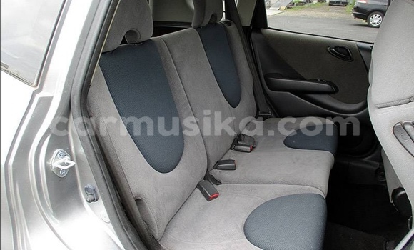 Acheter Occasion Voiture Honda Fit Gris à Beitbridge, Matabeleland South Acheter Occasion Voiture Honda Fit Gris à Beitbridge, Matabeleland South