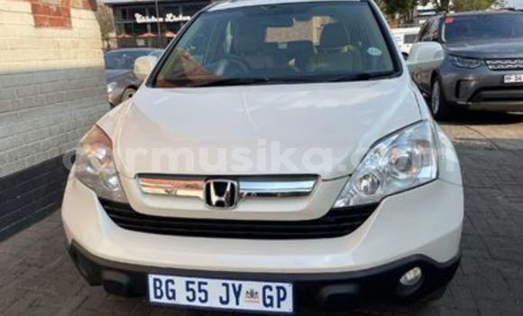 Buy Used Honda CR–V White Car in Harare in Harare Buy Used Honda CR–V White Car in Harare in Harare