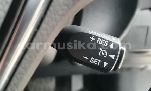 Nunua Ilio tumika Toyota Corolla Nyeupe Gari ndani ya Beitbridge nchini Matabeleland Kusini Nunua Ilio tumika Toyota Corolla Nyeupe Gari ndani ya Beitbridge nchini Matabeleland Kusini