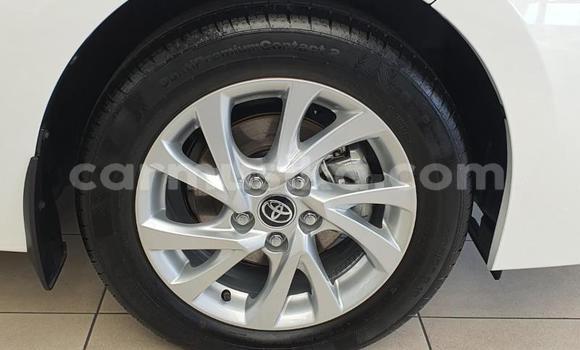 Nunua Ilio tumika Toyota Corolla Nyeupe Gari ndani ya Beitbridge nchini Matabeleland Kusini Nunua Ilio tumika Toyota Corolla Nyeupe Gari ndani ya Beitbridge nchini Matabeleland Kusini