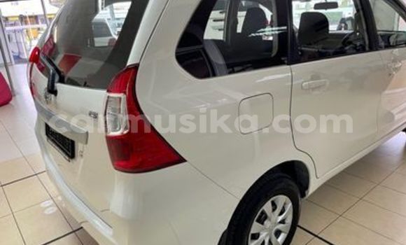 Nunua Ilio tumika Toyota Avanza Nyeupe Gari ndani ya Beitbridge nchini Matabeleland Kusini Nunua Ilio tumika Toyota Avanza Nyeupe Gari ndani ya Beitbridge nchini Matabeleland Kusini