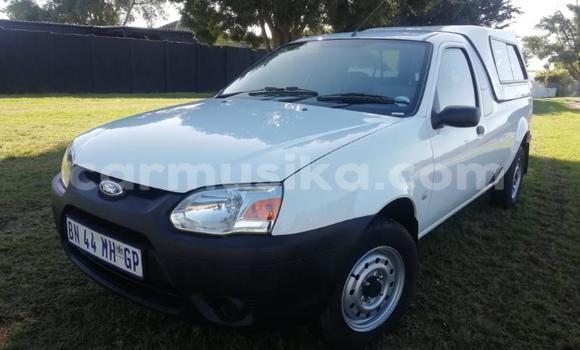 Buy Used Ford Pickup White Car in Harare in Harare Buy Used Ford Pickup White Car in Harare in Harare