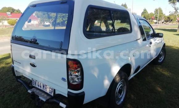 Buy Used Ford Pickup White Car in Harare in Harare Buy Used Ford Pickup White Car in Harare in Harare
