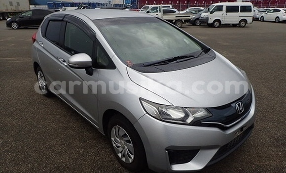 Acheter Occasion Voiture Honda Fit Gris à Beitbridge, Matabeleland South Acheter Occasion Voiture Honda Fit Gris à Beitbridge, Matabeleland South