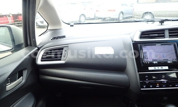 Acheter Occasion Voiture Honda Fit Gris à Beitbridge, Matabeleland South Acheter Occasion Voiture Honda Fit Gris à Beitbridge, Matabeleland South