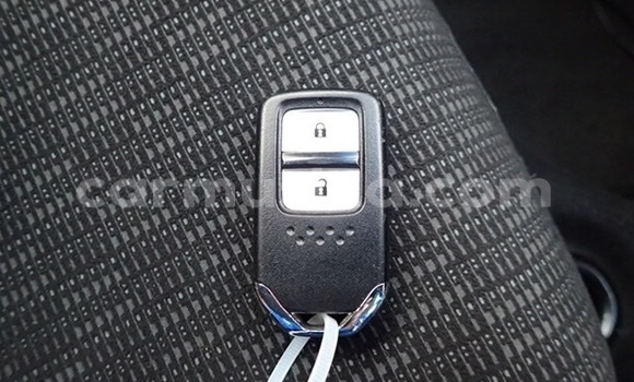 Acheter Occasion Voiture Honda Fit Gris à Beitbridge, Matabeleland South Acheter Occasion Voiture Honda Fit Gris à Beitbridge, Matabeleland South