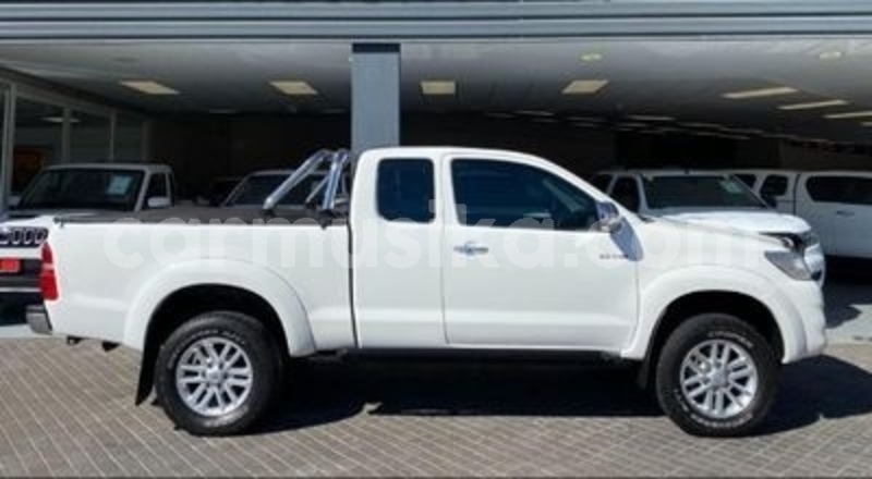 Big with watermark toyota hilux matabeleland south beitbridge 24616