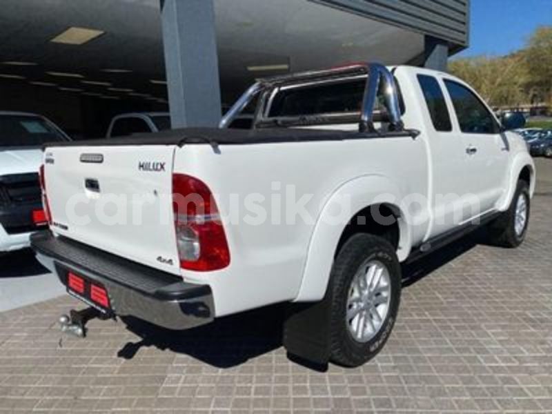 Big with watermark toyota hilux matabeleland south beitbridge 24616