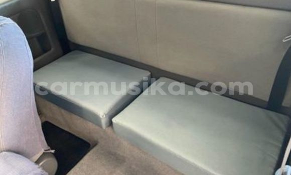 Tenga Tsaru Toyota Hilux Chena Mota in Beitbridge in Matabeleland South Tenga Tsaru Toyota Hilux Chena Mota in Beitbridge in Matabeleland South