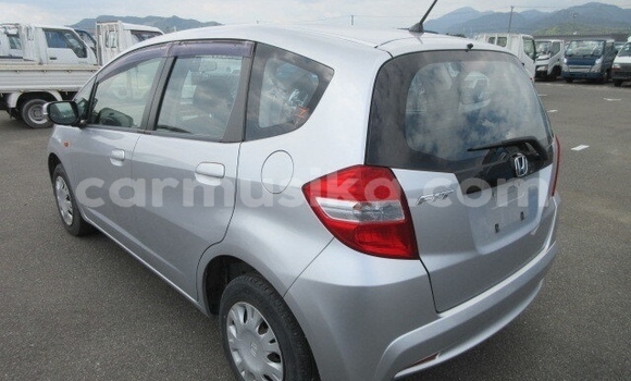 Acheter Occasion Voiture Honda Fit Gris à Beitbridge, Matabeleland South Acheter Occasion Voiture Honda Fit Gris à Beitbridge, Matabeleland South
