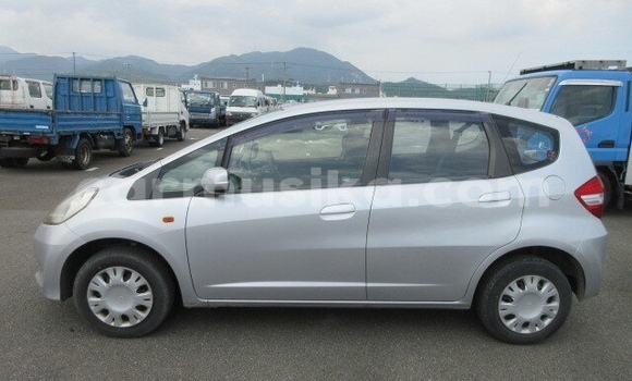 Acheter Occasion Voiture Honda Fit Gris à Beitbridge, Matabeleland South Acheter Occasion Voiture Honda Fit Gris à Beitbridge, Matabeleland South