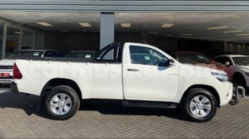 Big with watermark toyota hilux matabeleland south beitbridge 24619