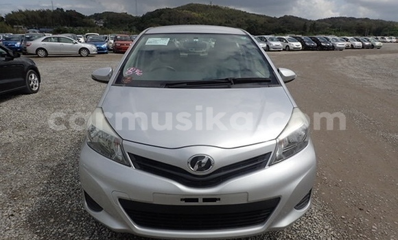 Tenga Tsaru Toyota Vitz Sirivha Mota in Beitbridge in Matabeleland South Tenga Tsaru Toyota Vitz Sirivha Mota in Beitbridge in Matabeleland South