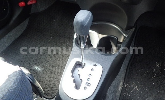 Tenga Tsaru Toyota Vitz Sirivha Mota in Beitbridge in Matabeleland South Tenga Tsaru Toyota Vitz Sirivha Mota in Beitbridge in Matabeleland South