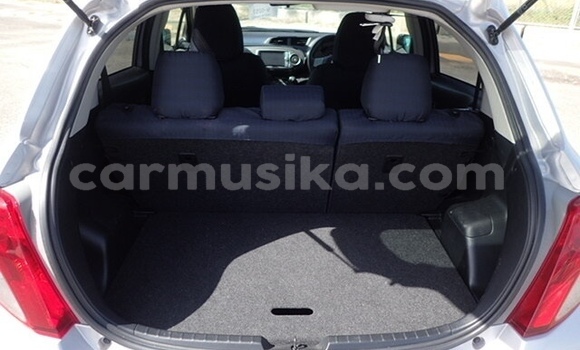 Tenga Tsaru Toyota Vitz Sirivha Mota in Beitbridge in Matabeleland South Tenga Tsaru Toyota Vitz Sirivha Mota in Beitbridge in Matabeleland South