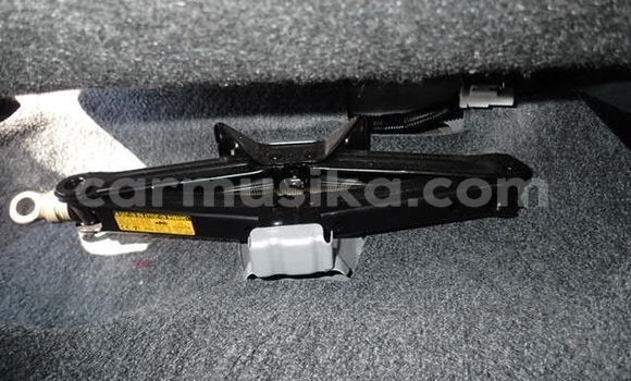 Tenga Tsaru Toyota Vitz Sirivha Mota in Beitbridge in Matabeleland South Tenga Tsaru Toyota Vitz Sirivha Mota in Beitbridge in Matabeleland South