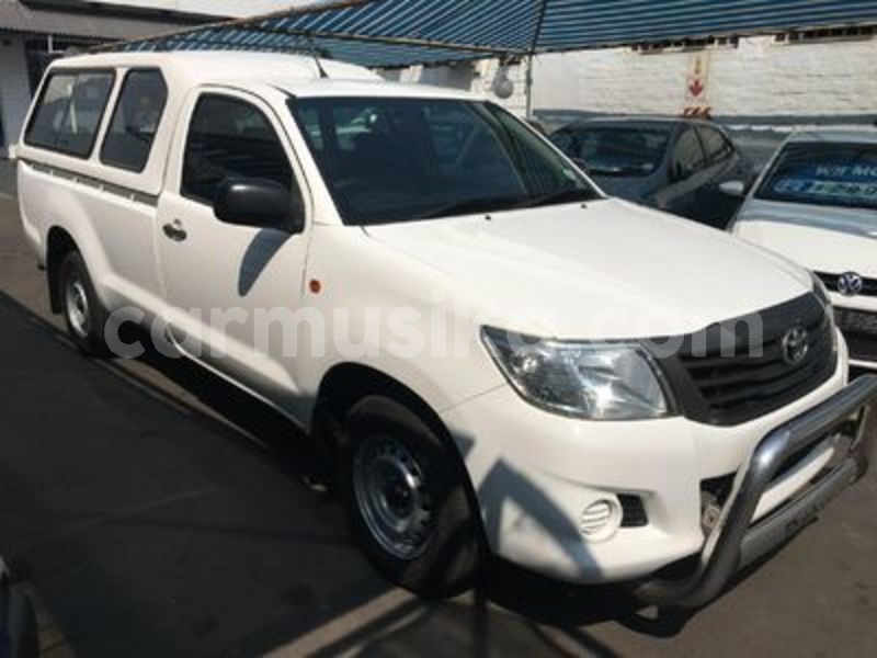 Big with watermark toyota hilux matabeleland south beitbridge 24621