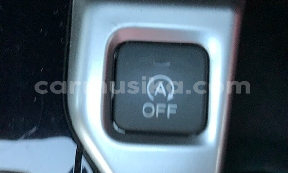 Acheter Occasion Voiture Honda Fit Blanc à Beitbridge, Matabeleland South Acheter Occasion Voiture Honda Fit Blanc à Beitbridge, Matabeleland South