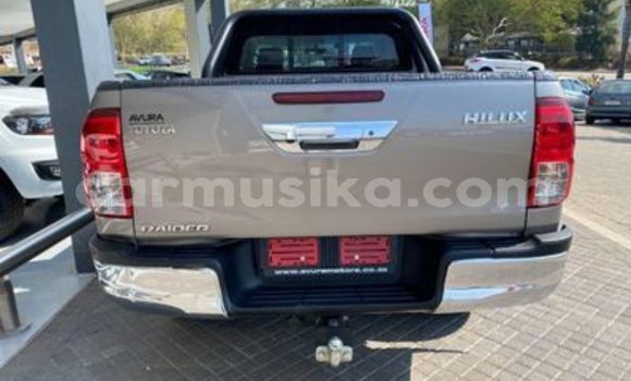 Acheter Occasion Voiture Toyota Hilux Autre à Beitbridge, Matabeleland South Acheter Occasion Voiture Toyota Hilux Autre à Beitbridge, Matabeleland South