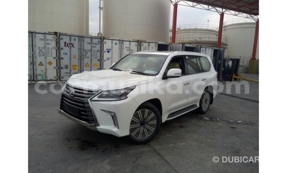 Acheter Import Voiture Lexus LX Blanc à Import - Dubai, Harare Acheter Import Voiture Lexus LX Blanc à Import - Dubai, Harare