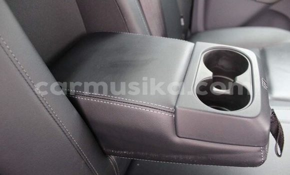 Nunua Ilio tumika Ford Ranger Nyeusi Gari ndani ya Beitbridge nchini Matabeleland Kusini Nunua Ilio tumika Ford Ranger Nyeusi Gari ndani ya Beitbridge nchini Matabeleland Kusini