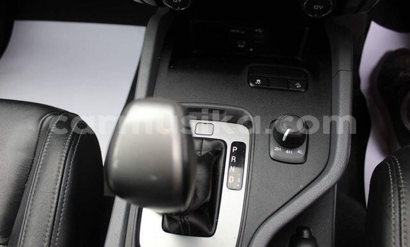 Nunua Ilio tumika Ford Ranger Nyeusi Gari ndani ya Beitbridge nchini Matabeleland Kusini Nunua Ilio tumika Ford Ranger Nyeusi Gari ndani ya Beitbridge nchini Matabeleland Kusini