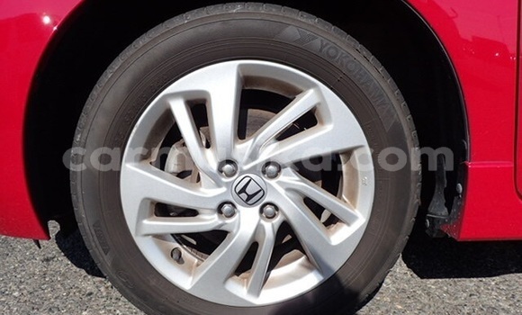 Nunua Ilio tumika Honda Fit Nyekundu Gari ndani ya Beitbridge nchini Matabeleland Kusini Nunua Ilio tumika Honda Fit Nyekundu Gari ndani ya Beitbridge nchini Matabeleland Kusini