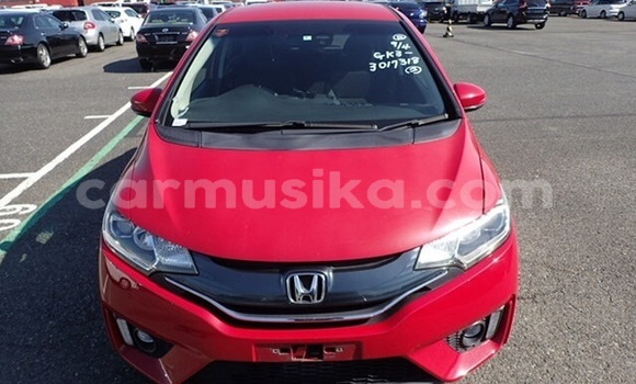 Nunua Ilio tumika Honda Fit Nyekundu Gari ndani ya Beitbridge nchini Matabeleland Kusini Nunua Ilio tumika Honda Fit Nyekundu Gari ndani ya Beitbridge nchini Matabeleland Kusini