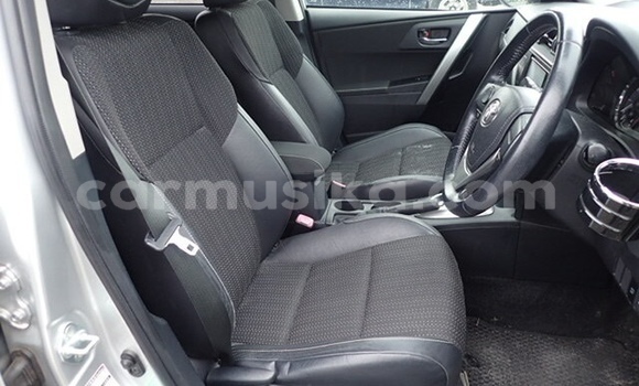 Acheter Occasion Voiture Toyota Auris Gris à Beitbridge, Matabeleland South Acheter Occasion Voiture Toyota Auris Gris à Beitbridge, Matabeleland South