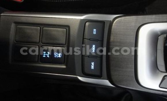 Acheter Occasion Voiture Toyota Fortuner Blanc à Beitbridge, Matabeleland South Acheter Occasion Voiture Toyota Fortuner Blanc à Beitbridge, Matabeleland South