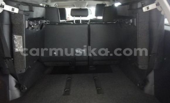 Acheter Occasion Voiture Toyota Fortuner Blanc à Beitbridge, Matabeleland South Acheter Occasion Voiture Toyota Fortuner Blanc à Beitbridge, Matabeleland South