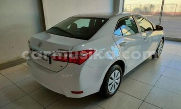 Acheter Occasion Voiture Toyota Corolla Blanc à Beitbridge, Matabeleland South Acheter Occasion Voiture Toyota Corolla Blanc à Beitbridge, Matabeleland South