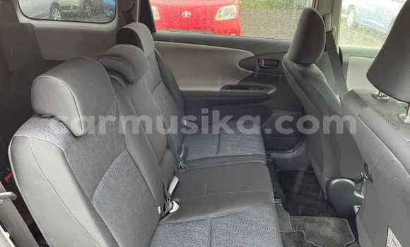 Acheter Occasion Voiture Toyota Wish Rouge à Beitbridge, Matabeleland South Acheter Occasion Voiture Toyota Wish Rouge à Beitbridge, Matabeleland South