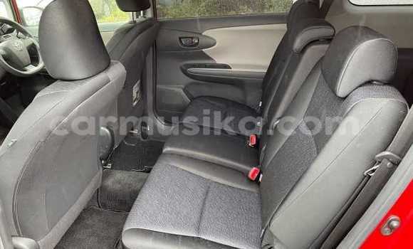 Acheter Occasion Voiture Toyota Wish Rouge à Beitbridge, Matabeleland South Acheter Occasion Voiture Toyota Wish Rouge à Beitbridge, Matabeleland South