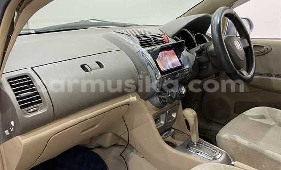 Acheter Occasion Voiture Honda Fit Aria Gris à Beitbridge, Matabeleland South Acheter Occasion Voiture Honda Fit Aria Gris à Beitbridge, Matabeleland South