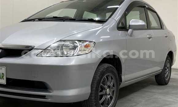 Acheter Occasion Voiture Honda Fit Aria Gris à Beitbridge, Matabeleland South Acheter Occasion Voiture Honda Fit Aria Gris à Beitbridge, Matabeleland South