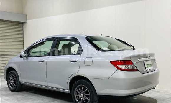 Acheter Occasion Voiture Honda Fit Aria Gris à Beitbridge, Matabeleland South Acheter Occasion Voiture Honda Fit Aria Gris à Beitbridge, Matabeleland South