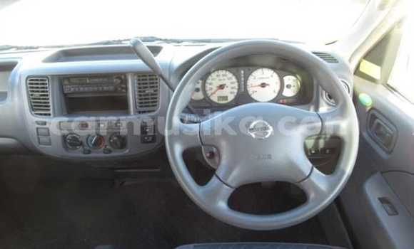 Acheter Occasion Voiture Nissan Caravan Blanc à Beitbridge, Matabeleland South Acheter Occasion Voiture Nissan Caravan Blanc à Beitbridge, Matabeleland South