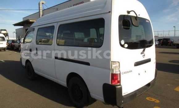 Acheter Occasion Voiture Nissan Caravan Blanc à Beitbridge, Matabeleland South Acheter Occasion Voiture Nissan Caravan Blanc à Beitbridge, Matabeleland South