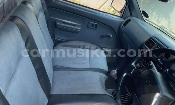 Tenga Tsaru Toyota Hilux Chena Mota in Beitbridge in Matabeleland South Tenga Tsaru Toyota Hilux Chena Mota in Beitbridge in Matabeleland South